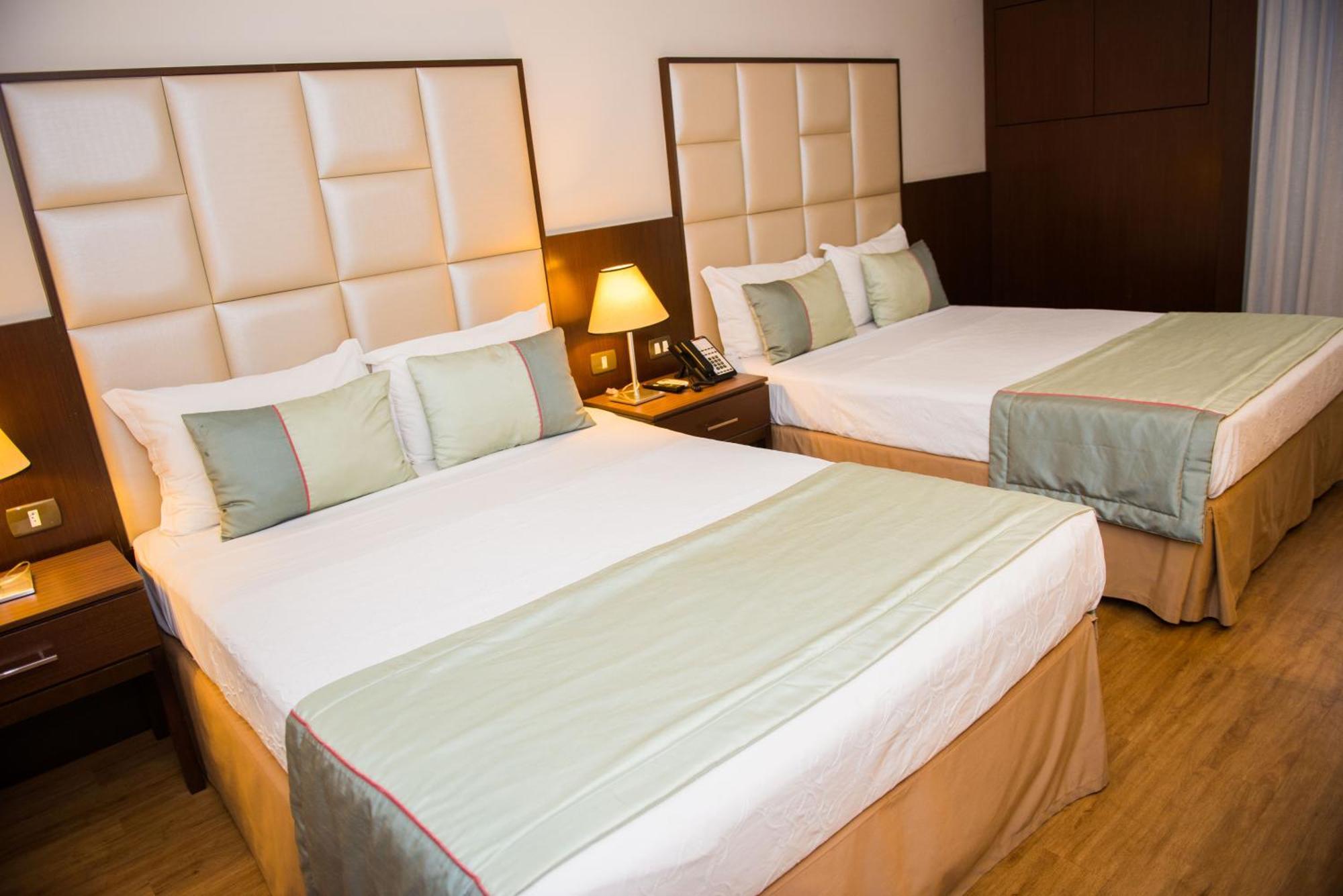 Hotel Royal Atlantica 4*